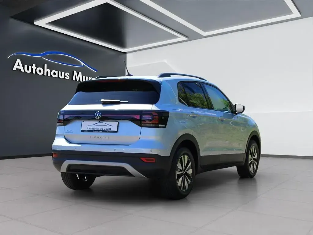 Gebraucht VW T-Cross Move 110 PS (80 kW) 2023 Silber SUV