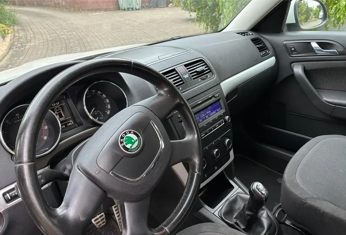 Gebraucht Skoda Yeti 160 PS (117 kW) 2010 Weiß SUV
