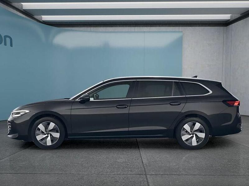 Gebraucht VW Passat 150 PS (110 kW) 2024 Schwarz Kombi
