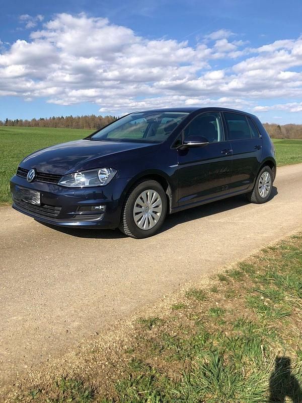 Second-hand VW Golf VII Cup 110 CP (80 kW) 2014 Albastru Berlinǎ
