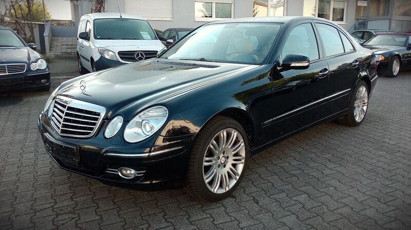 Schwarz Gebraucht 2008 Mercedes E50 AMG Limousine | 8.800 € (Fairer Preis) - Bild 1/4