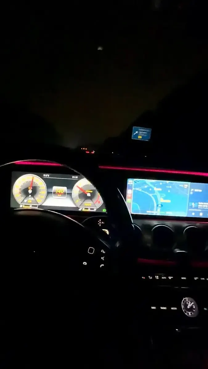 Używany Mercedes E220 194 KM (142 kW) 2017 Czarny Sedan/Limuzyna