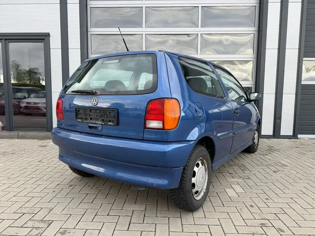 Gebraucht VW Polo 60 PS (44 kW) 1999 Blau Limousine