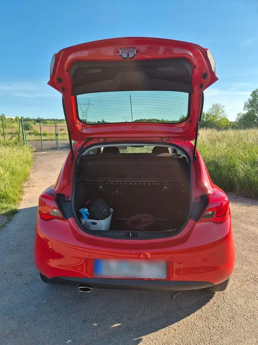 Gebraucht Opel Corsa Color Edition 101 PS (74 kW) 2015 Rot Kleinwagen
