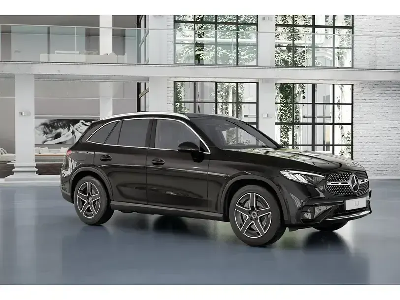 Gebraucht Mercedes GLC220 AMG 197 PS (144 kW) 2025 Schwarz SUV
