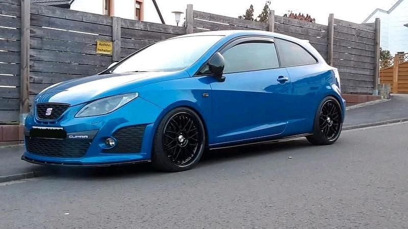 Gebraucht Cupra Ibiza 179 PS (131 kW) 2012 Blau Kleinwagen