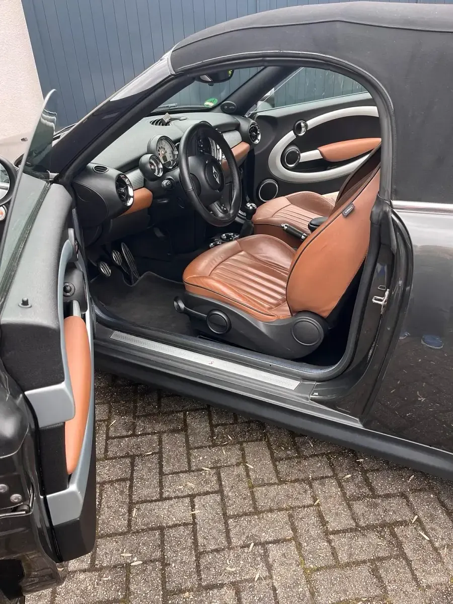 Gebraucht Mini Cooper S Roadster 184 PS (135 kW) 2013 Schwarz Cabrio