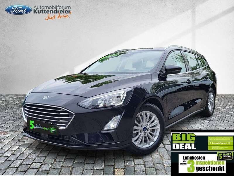 Obsidianschwarz metallic Gebraucht 2022 Ford Focus Titanium Kombi | 19.380 € (Guter Preis) - Bild 1/3