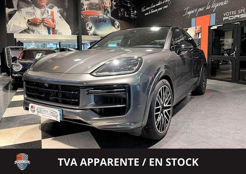 Grau Gebraucht 2024 Porsche Cayenne Turbo E-Hybrid SUV | 189.900 € (Teuer) - Bild 1/4