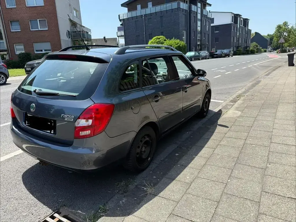 Gebraucht Skoda Fabia Classic 86 PS (63 kW) 2008 Grau Kombi