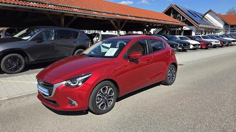 Gebraucht Mazda 2 Kizoku 90 PS (66 kW) 2017 Rubinrot metallic Kleinwagen