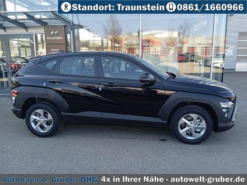Neu Hyundai Kona Select 116 PS (85 kW) 2026 Abyss black SUV