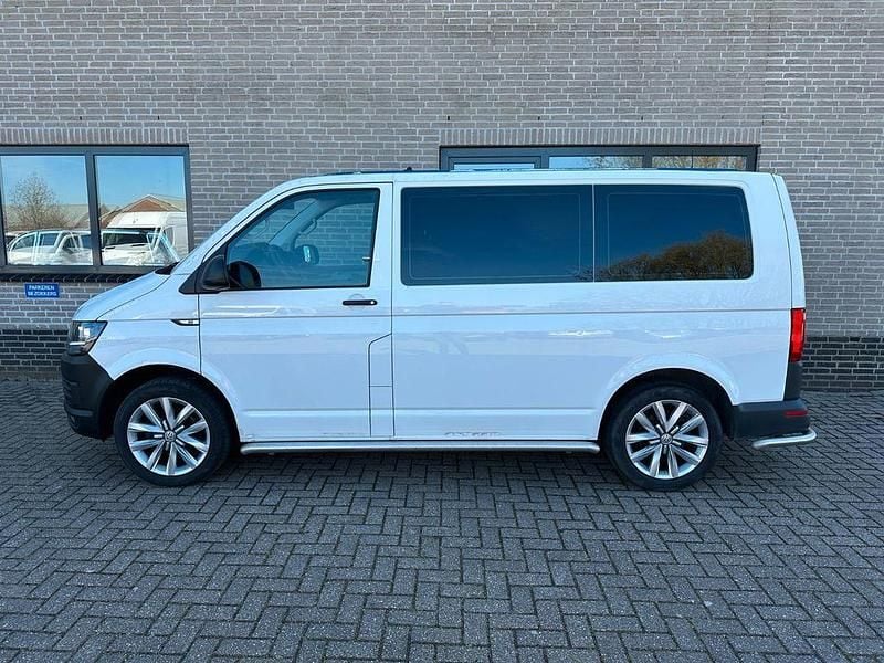 Gebraucht VW Transporter 150 PS (110 kW) 2019 Weiß Van