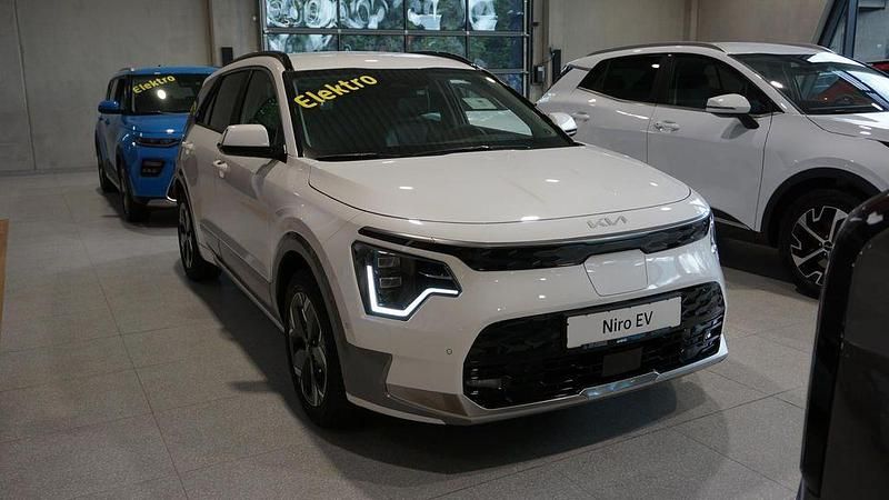 Neu Kia e-Niro Inspiration 150 kW (204 PS) 2025 Weiß SUV