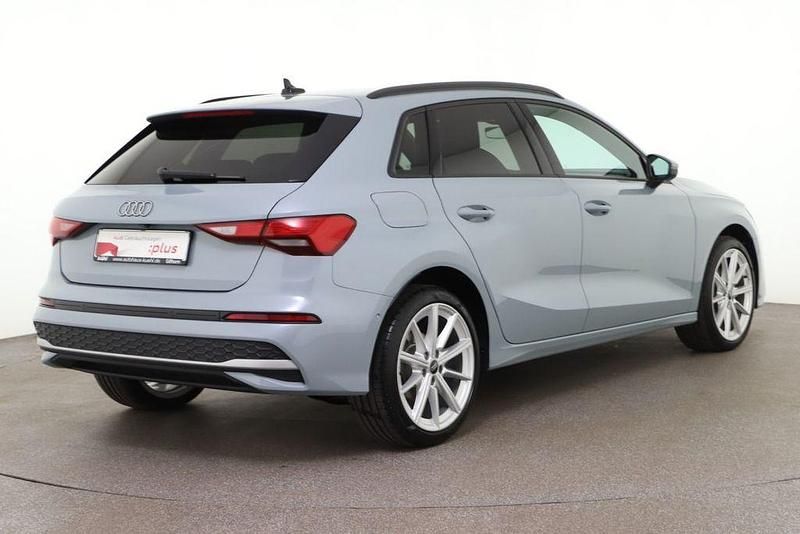 Second-hand Audi A3 Advanced Plus 150 CP (110 kW) 2025 Gri Berlinǎ