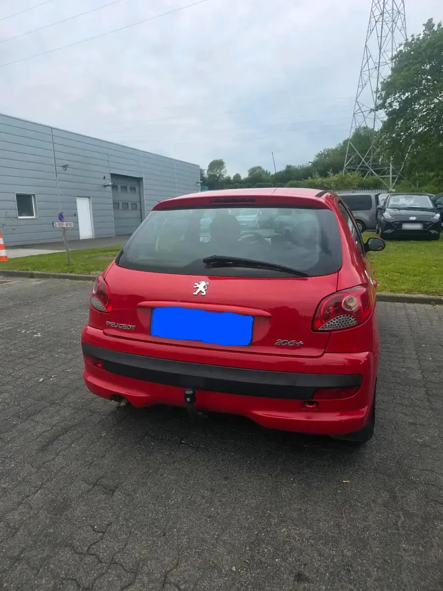 Gebraucht Peugeot 206+ 68 PS (50 kW) 2011 Kleinwagen