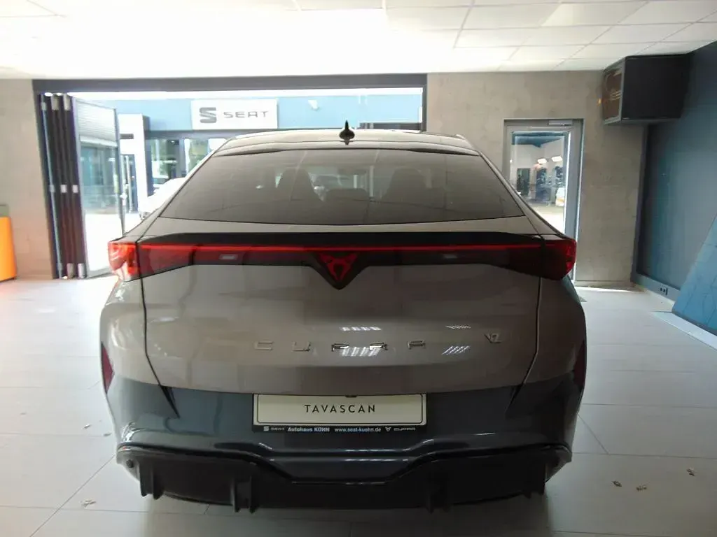 Neu Cupra Tavascan VZ 250 kW (340 PS) 2026 Braun SUV