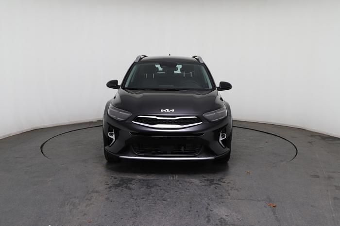 Neu Kia Stonic LX 101 PS (74 kW) 2025 Schwarz, aurora black SUV
