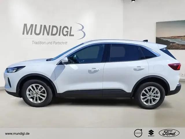 Neu Ford Kuga Titanium 151 PS (111 kW) 2025 Weiss SUV
