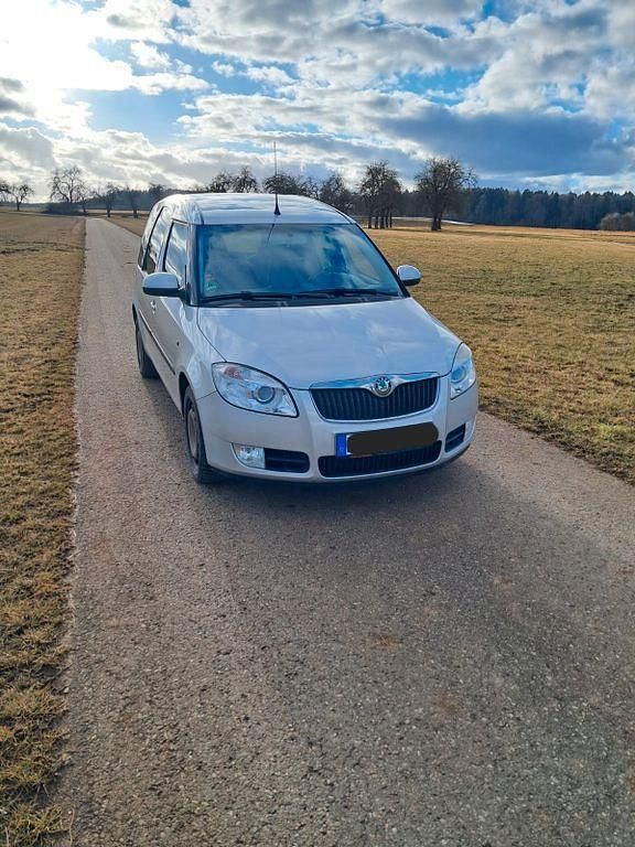 Gebraucht Skoda Roomster 105 PS (77 kW) 2007 Silber Van / Kleinbus