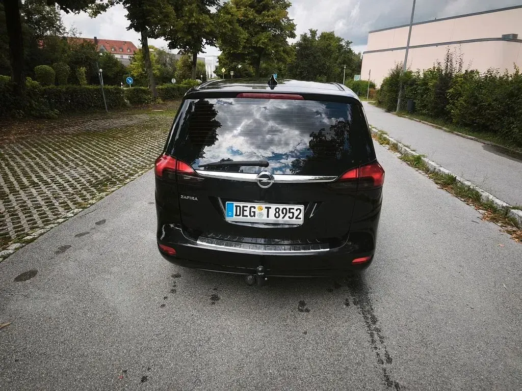 Gebraucht Opel Zafira 140 PS (102 kW) 2017 Schwarz Van / Kleinbus