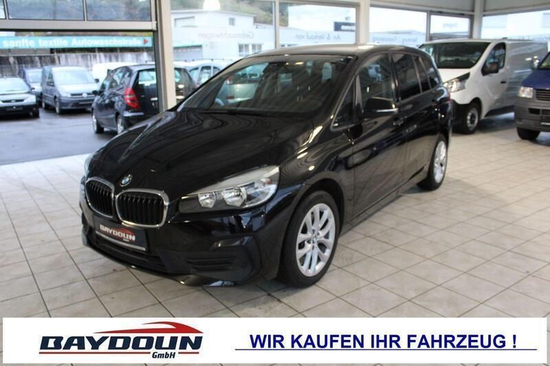 Schwarz Gebraucht 2020 BMW 218 Gran Tourer Sport Line Van / Kleinbus | 14.500 € (Superpreis) - Bild 1/4
