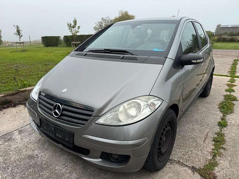 Grau Gebraucht 2007 Mercedes A160 Kleinwagen | 570 € - Bild 1/4