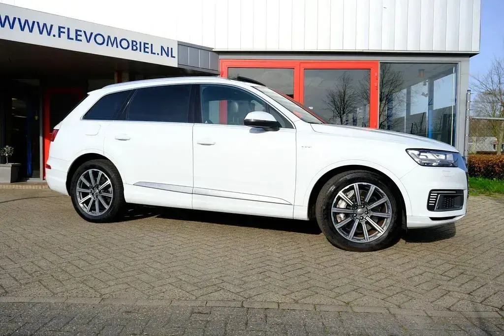 Gebraucht Audi Q7 S-Line 258 PS (189 kW) 2016 Weiß SUV