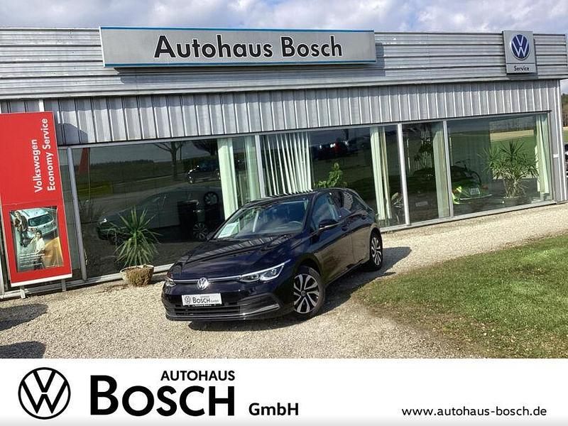 Gebraucht VW Golf VIII Active 150 PS (110 kW) 2023 Schwarz Limousine