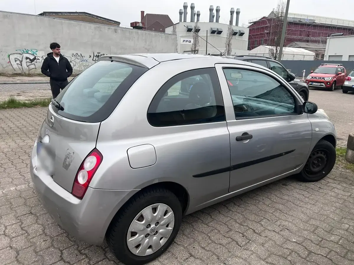 Gebraucht Nissan Micra 65 PS (47 kW) 2003 Grau Kleinwagen