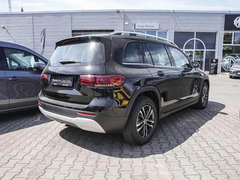 Gebraucht Mercedes GLB200 Style 163 PS (119 kW) 2023 Schwarz SUV