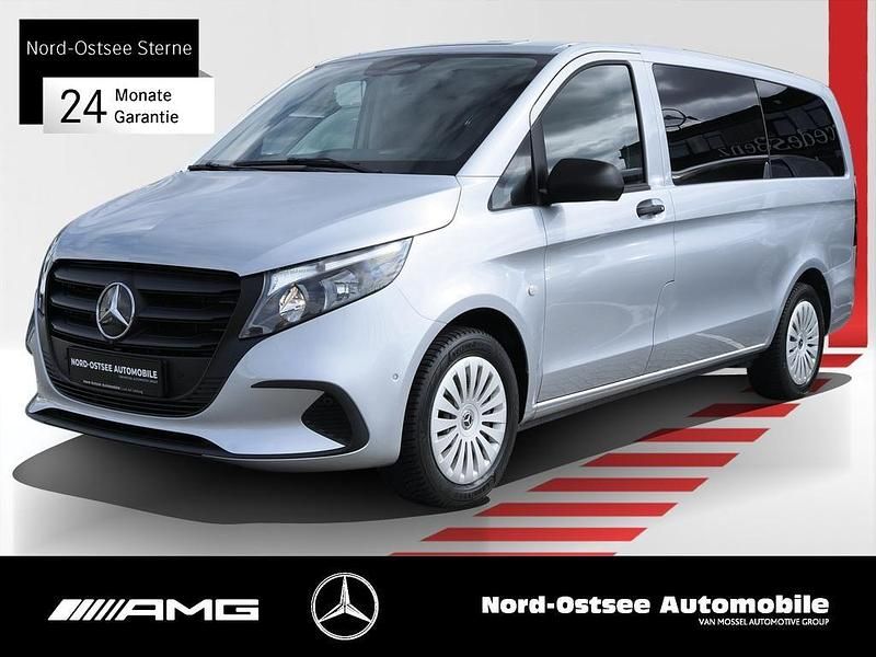 Silber Gebraucht 2024 Mercedes Vito Van / Kleinbus | 44.390 € - Bild 1/4