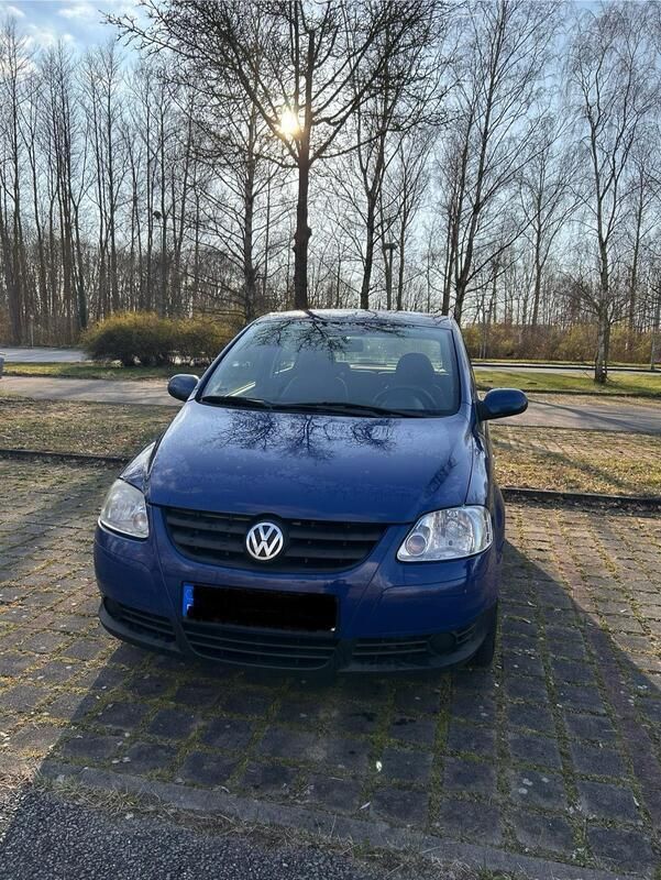 Blau Gebraucht 2008 VW Fox Kleinwagen | 1.100 € (Fairer Preis) - Bild 1/4