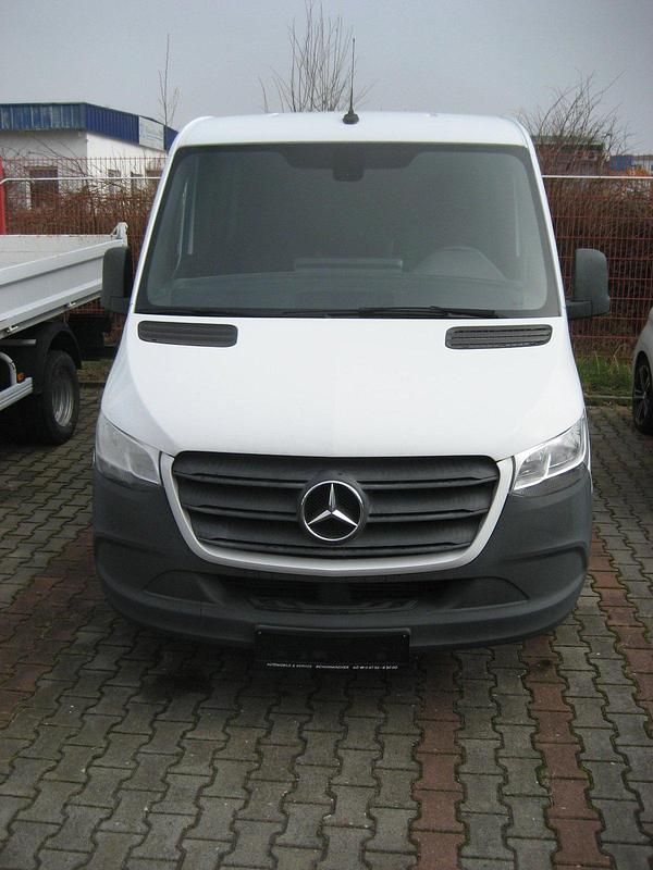 Gebraucht Mercedes Sprinter 163 PS (119 kW) 2019 Weiß Van