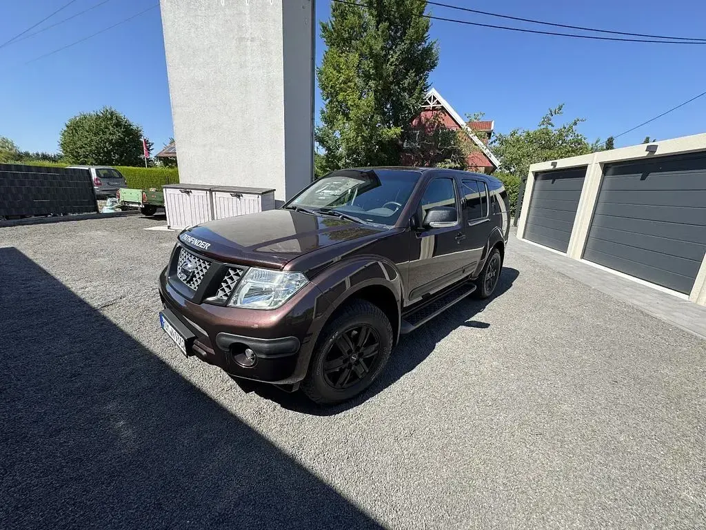 Gebraucht Nissan Pathfinder SE 190 PS (139 kW) 2013 Rot SUV