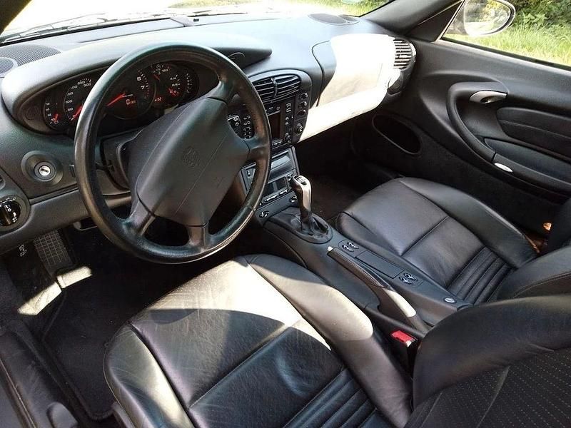 Gebraucht Porsche 911 Carrera 300 PS (220 kW) 2001 Schwarz Coupé