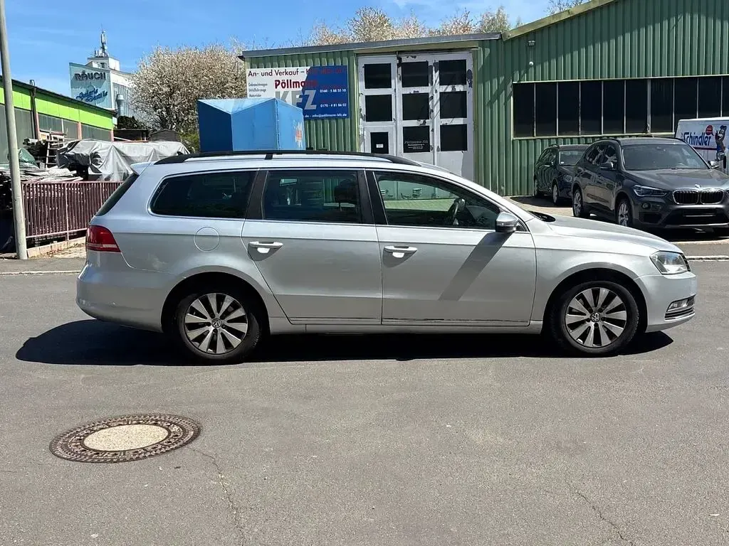 Gebraucht VW Passat Comfortline 140 PS (102 kW) 2011 Silber Kombi