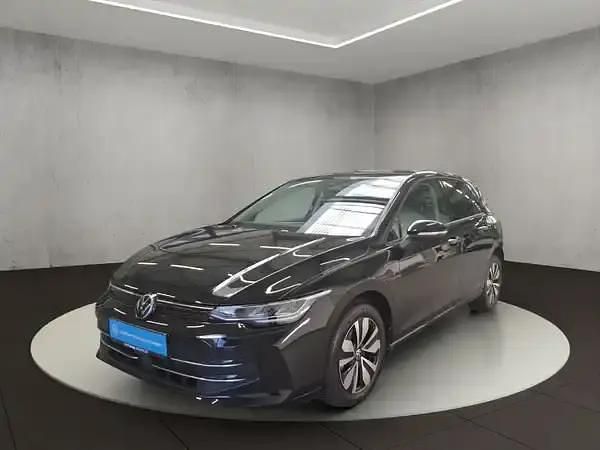 Grenadillschwarz metallic Gebraucht 2024 VW Golf VIII Goal Limousine | 29.900 € (Guter Preis) - Bild 1/4