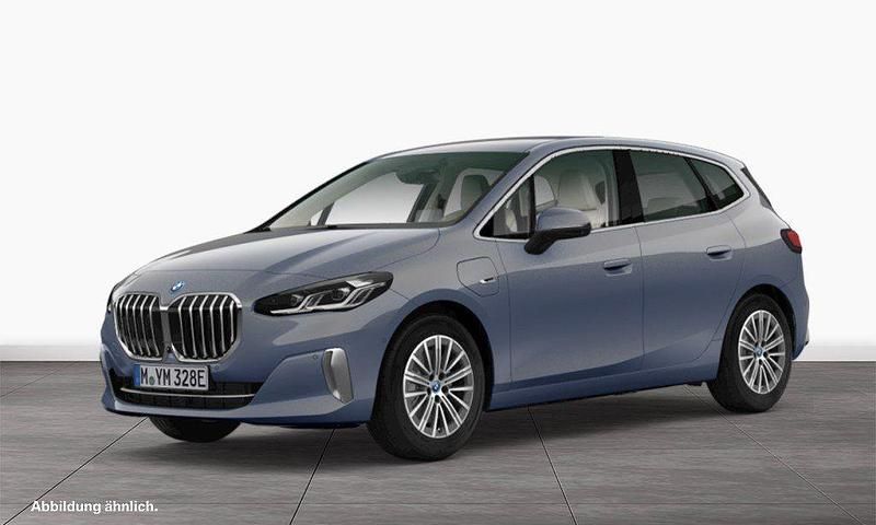 Grau Gebraucht 2023 BMW 225 Active Tourer Sport Line Van / Kleinbus | 31.902 € (Fairer Preis) - Bild 1/3