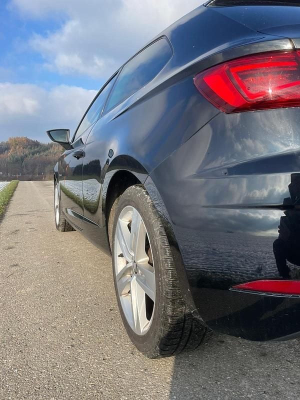 Gebraucht Seat Leon FR 125 PS (91 kW) 2018 Schwarz Kleinwagen