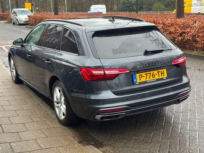 Gebraucht Audi A4 Proline 163 PS (119 kW) 2021 Grau Kombi