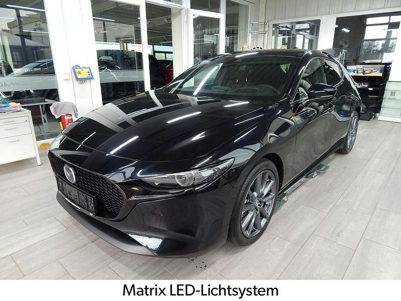 Neu Mazda 3 Exclusive 140 PS (102 kW) 2025 Schwarz Limousine