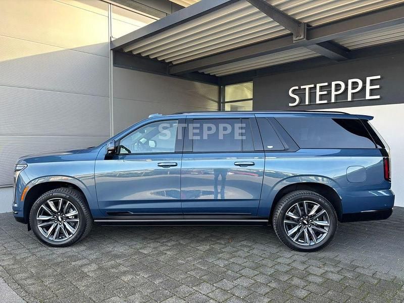 Neu Cadillac Escalade 426 PS (313 kW) 2025 Blau SUV
