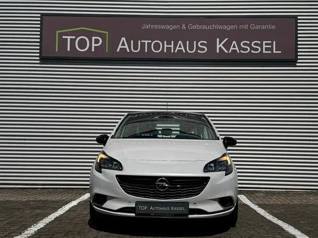 Gebraucht Opel Corsa Color Edition 90 PS (66 kW) 2019 Weiß Kleinwagen