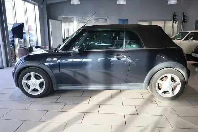 Usata Mini Cooper S Cabriolet 170 CV (125 kW) 2008 Nero Cabrio