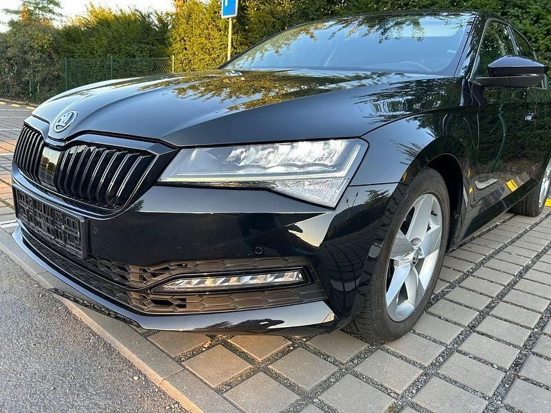 Gebraucht Skoda Superb Style 150 PS (110 kW) 2020 Schwarz Limousine
