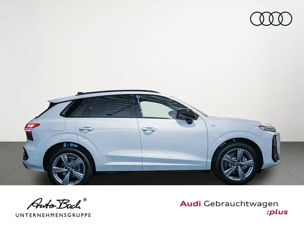 Gebraucht Audi Q3 S-Line 150 PS (110 kW) 2025 Gletscherweiß metallic SUV