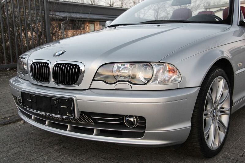Silber Gebraucht 2001 BMW 330 Cabriolet Cabrio | 19.990 € (Teuer) - Bild 1/4