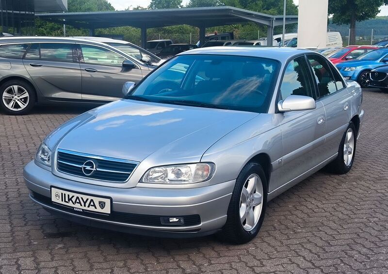 Gebraucht Opel Omega 144 PS (105 kW) 2003 Silber Limousine