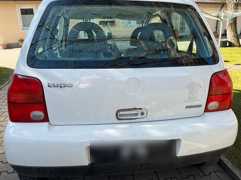 Gebraucht VW Lupo 50 PS (36 kW) 2001 Weiß Kleinwagen